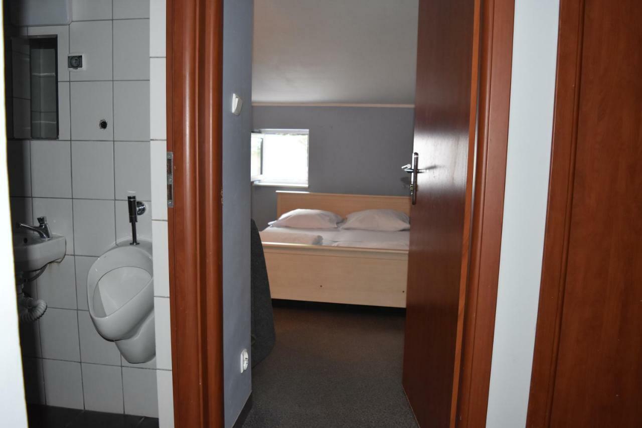 Baltic Hostel Гданськ Екстер'єр фото